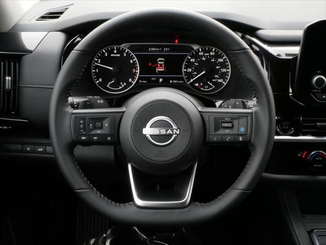new 2025 Nissan Pathfinder car, priced at $42,470