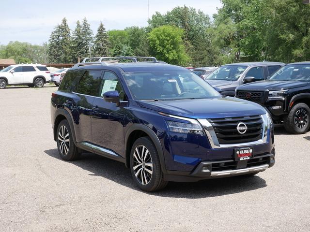 new 2024 Nissan Pathfinder car, priced at $51,555