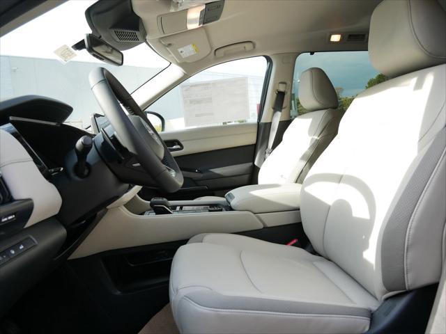 new 2025 Nissan Pathfinder car, priced at $43,146