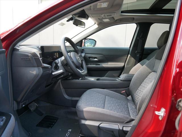new 2025 Nissan Kicks car, priced at $27,499