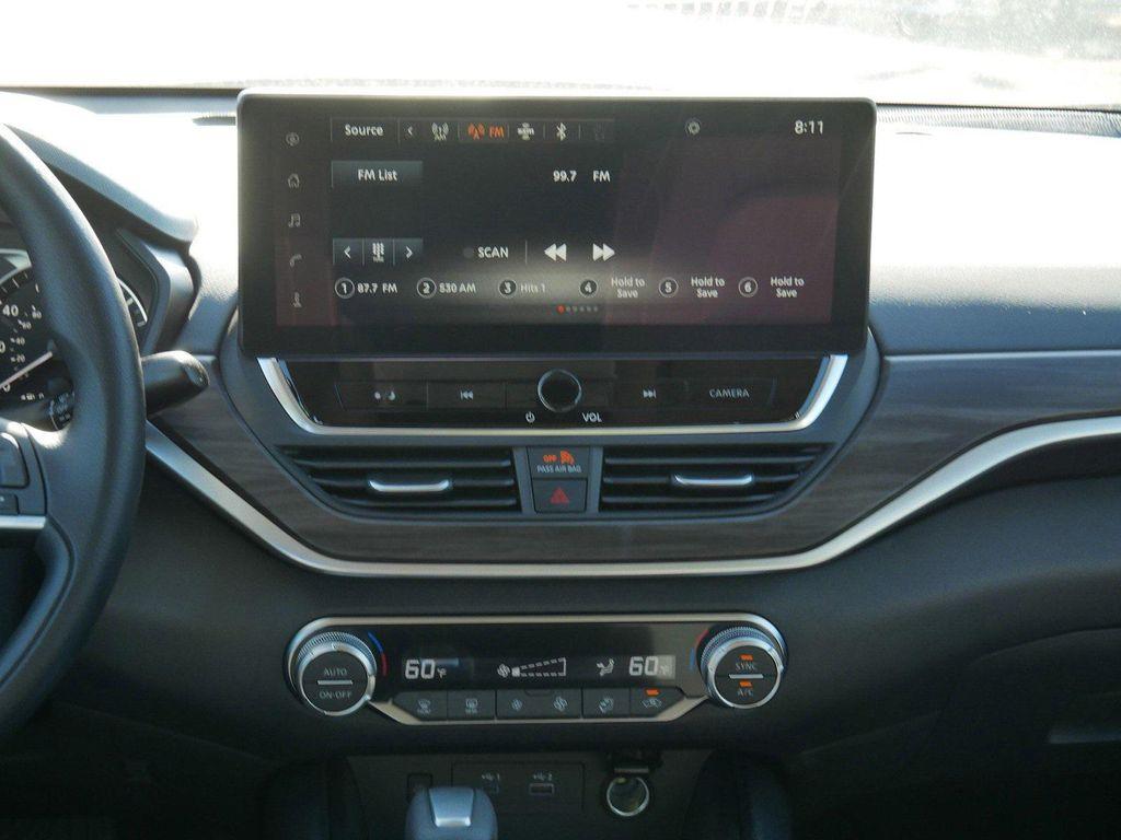 new 2025 Nissan Altima car, priced at $29,783