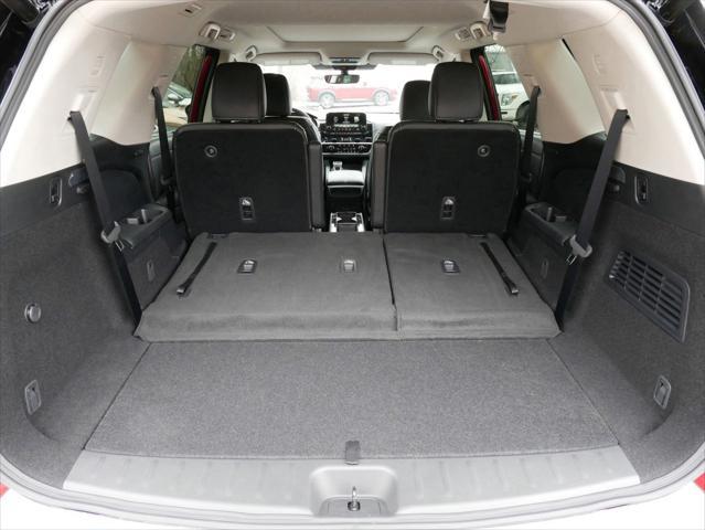 new 2025 Nissan Pathfinder car, priced at $44,107