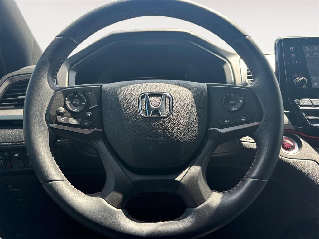used 2023 Honda Odyssey car, priced at $35,991