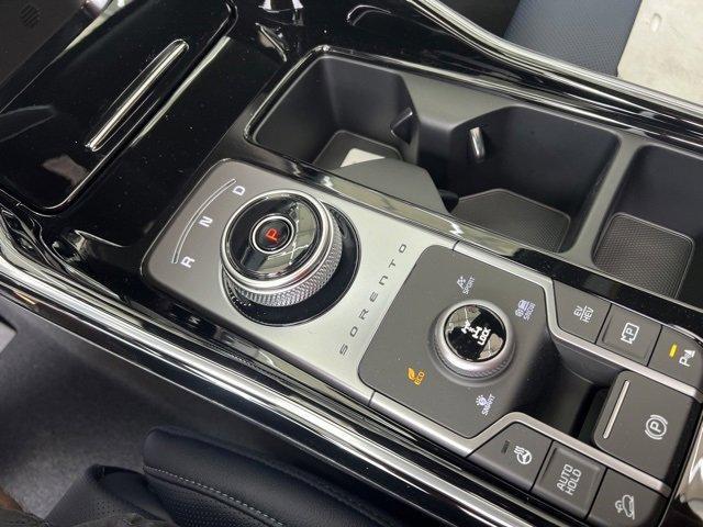 new 2023 Kia Sorento Plug-In Hybrid car, priced at $47,835