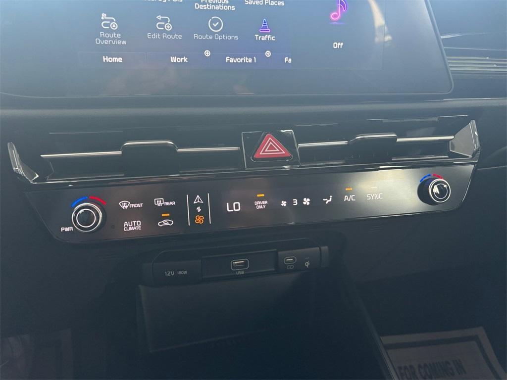 used 2025 Kia Niro car, priced at $27,999
