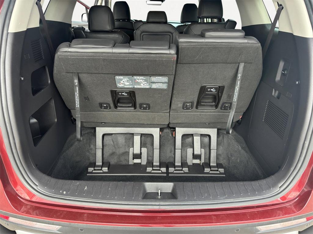 used 2023 Kia Carnival car, priced at $31,999