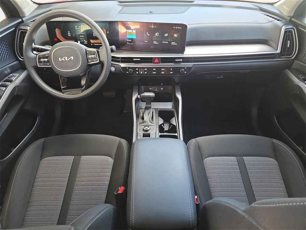 used 2025 Kia Sorento car, priced at $28,991