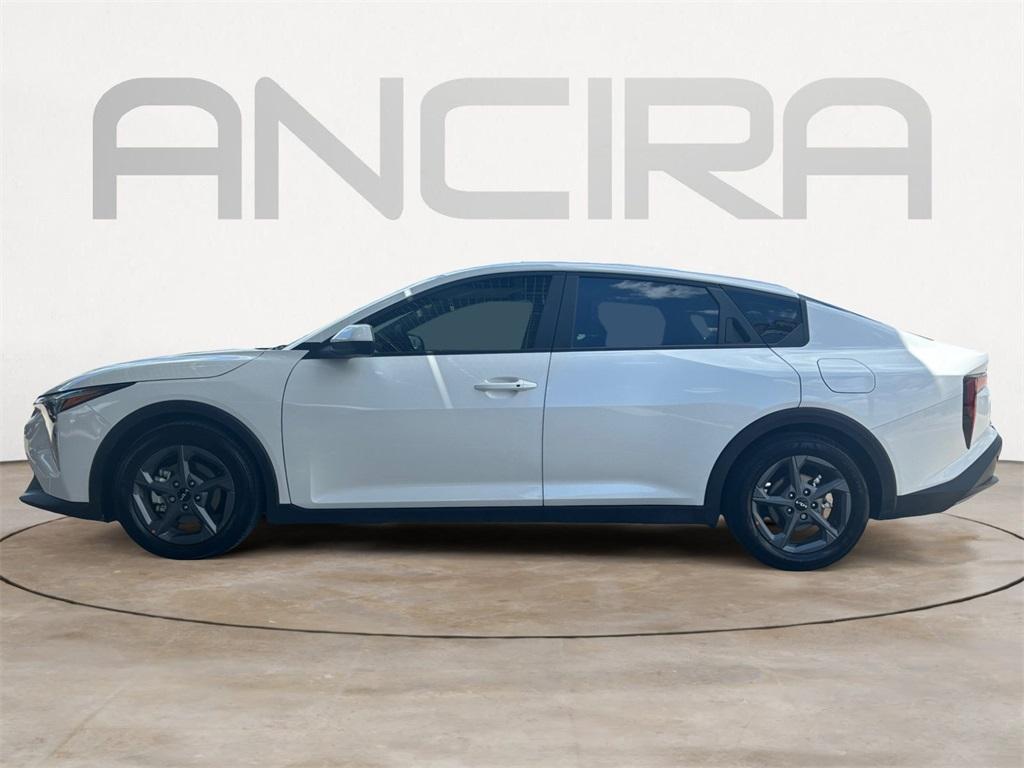 used 2025 Kia K4 car