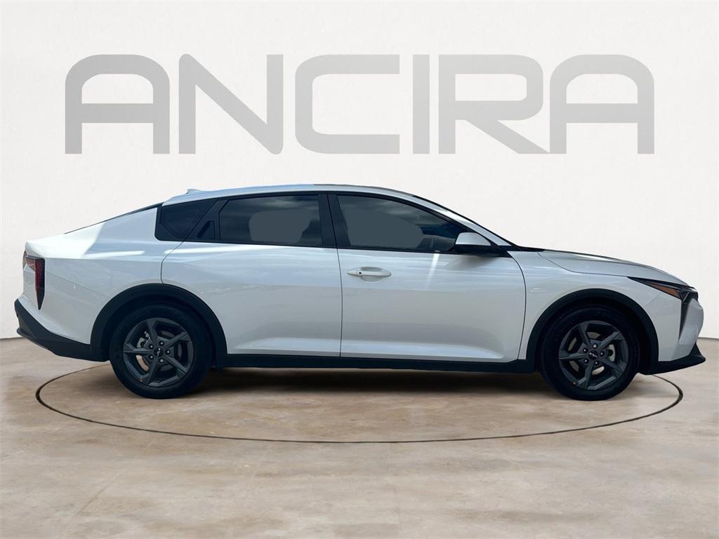 used 2025 Kia K4 car