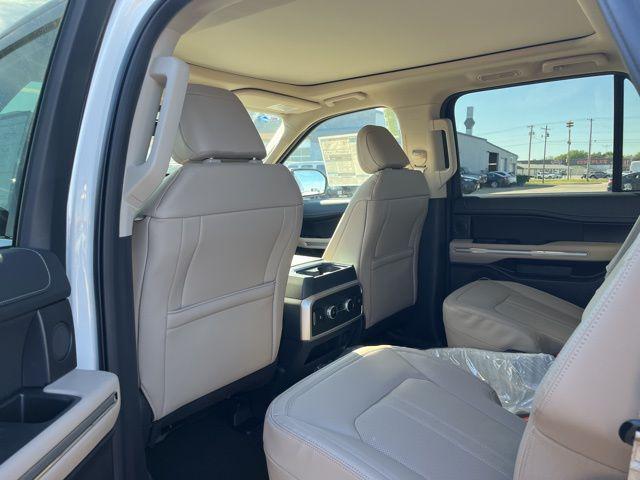 new 2024 Ford Expedition car, priced at $71,465