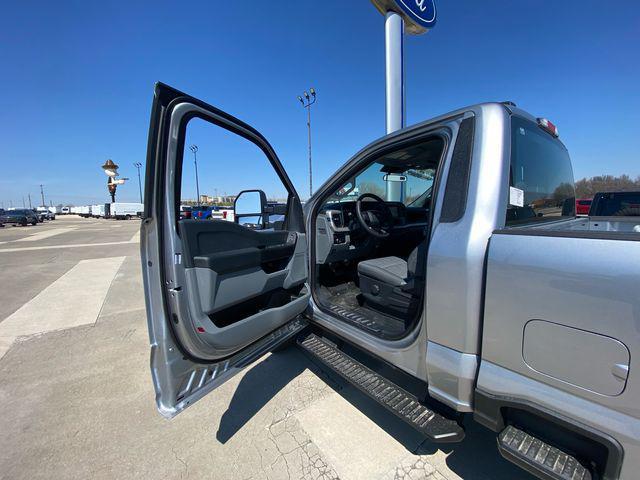 new 2024 Ford F-250 car, priced at $47,063