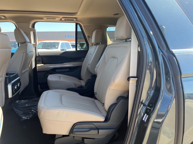 new 2024 Ford Expedition car, priced at $73,242