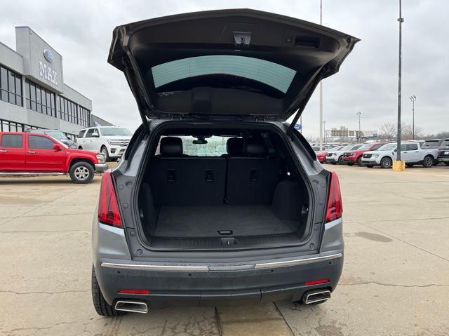 used 2020 Cadillac XT5 car, priced at $26,210