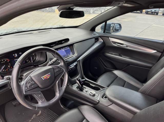 used 2020 Cadillac XT5 car, priced at $26,210