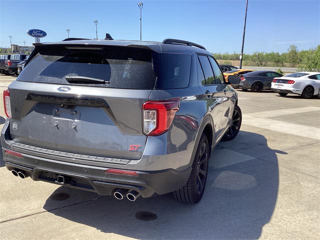 new 2024 Ford Explorer car, priced at $60,365