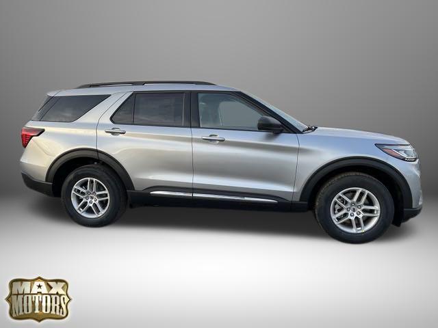 new 2025 Ford Explorer car, priced at $40,841