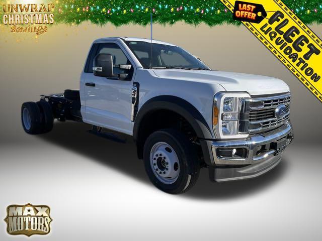 new 2023 Ford F-450 car, priced at $54,227