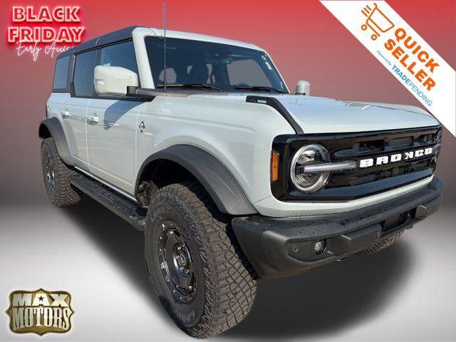 new 2024 Ford Bronco car, priced at $59,428