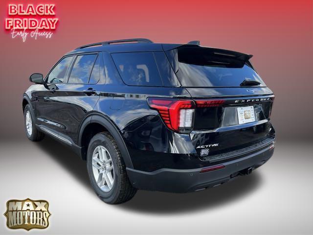 new 2025 Ford Explorer car, priced at $41,917