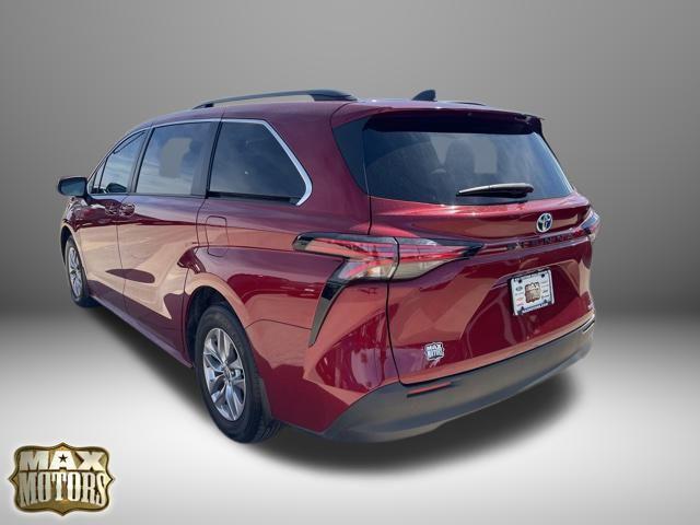 used 2022 Toyota Sienna car, priced at $34,994