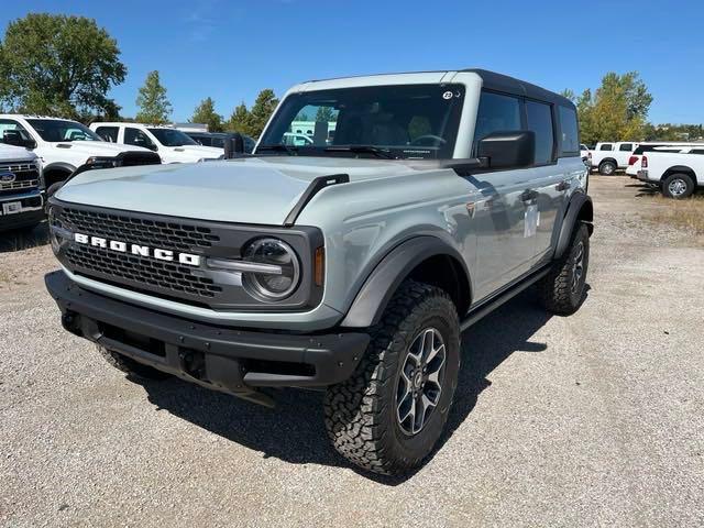 new 2024 Ford Bronco car, priced at $57,432