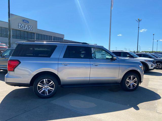 new 2024 Ford Expedition car, priced at $67,318