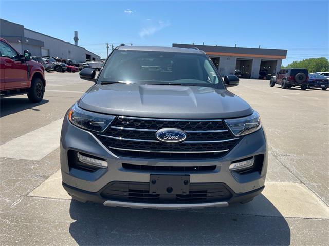 new 2024 Ford Explorer car, priced at $50,267