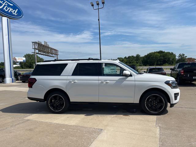 new 2024 Ford Expedition car, priced at $77,119