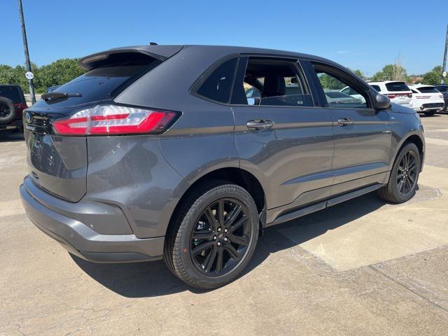 new 2024 Ford Edge car, priced at $45,487