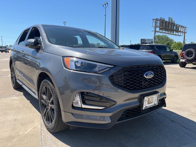 new 2024 Ford Edge car, priced at $45,487