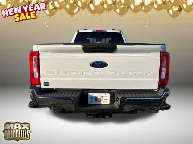 new 2024 Ford F-250 car, priced at $51,956