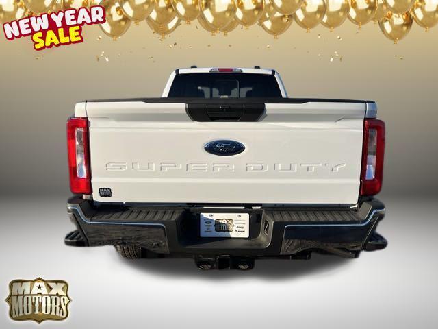 new 2024 Ford F-250 car, priced at $51,956