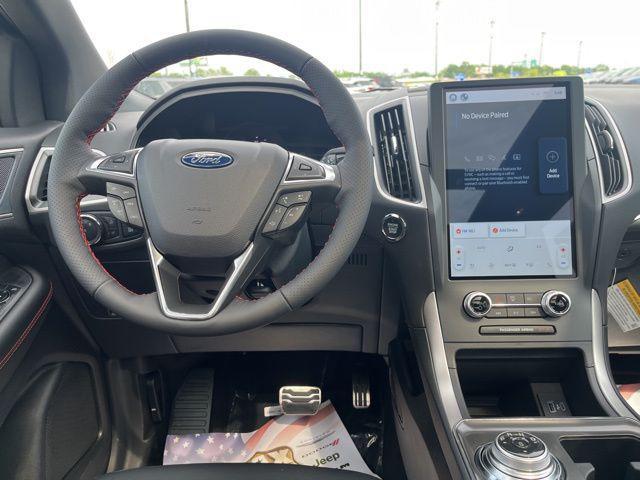 new 2024 Ford Edge car, priced at $39,842