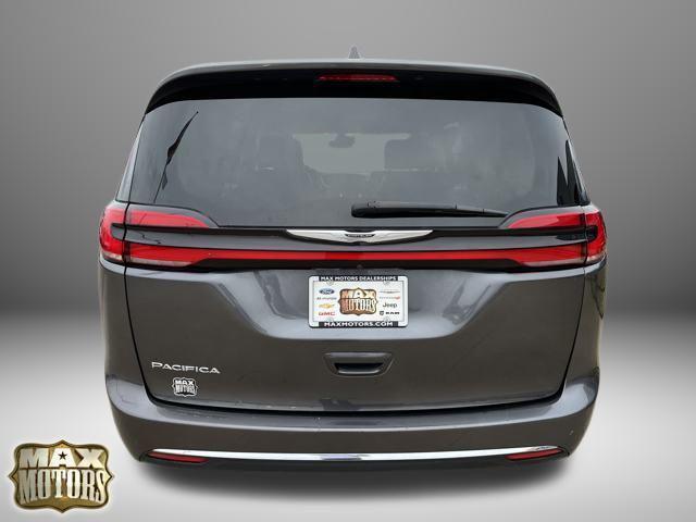 used 2022 Chrysler Pacifica car, priced at $21,262