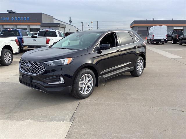 new 2024 Ford Edge car, priced at $43,084