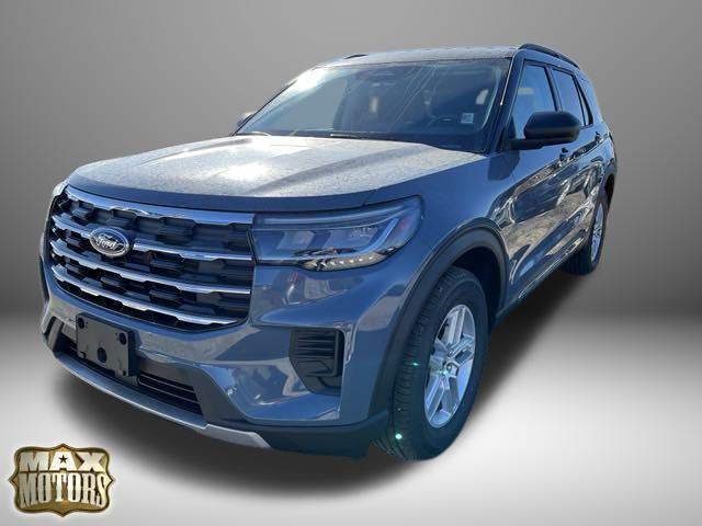 new 2025 Ford Explorer car, priced at $40,687