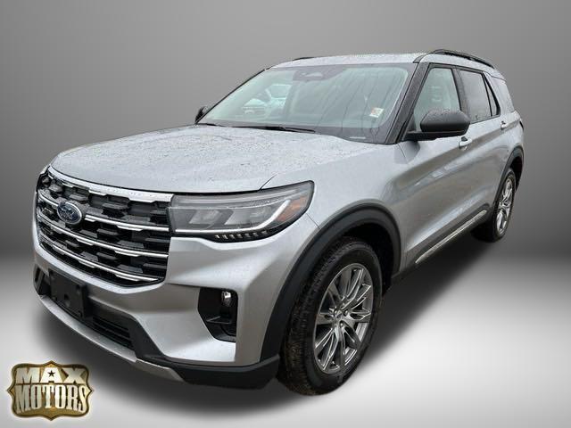 new 2025 Ford Explorer car, priced at $46,500