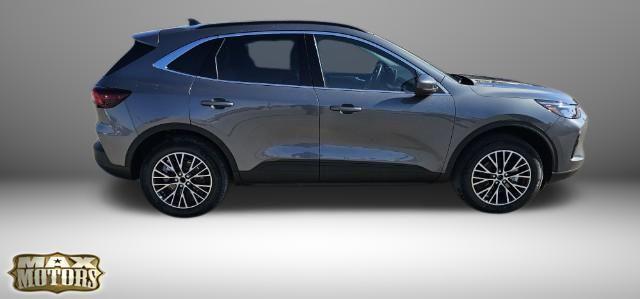 new 2025 Ford Escape car, priced at $33,101