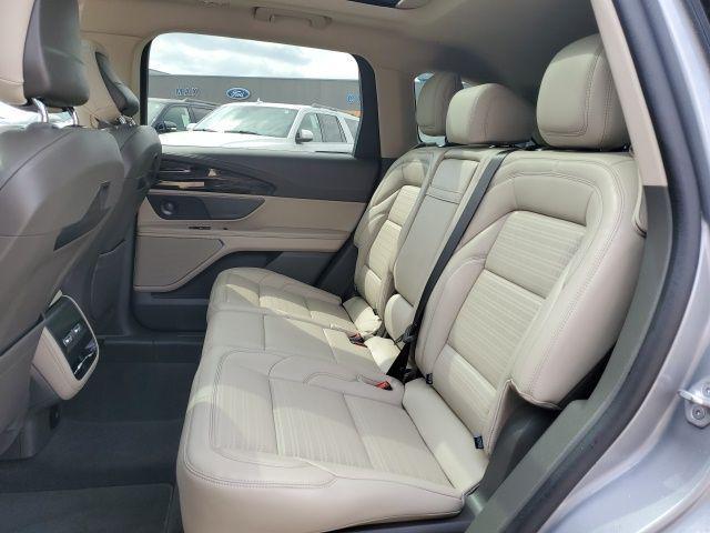 used 2025 Lincoln Nautilus car, priced at $58,421