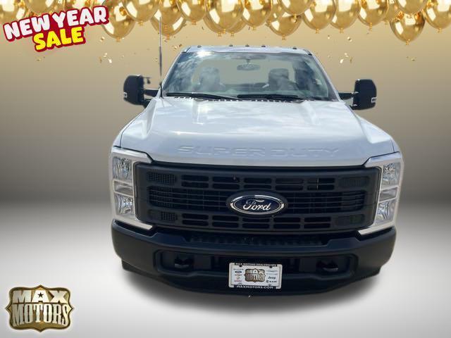 new 2024 Ford F-250 car, priced at $43,009