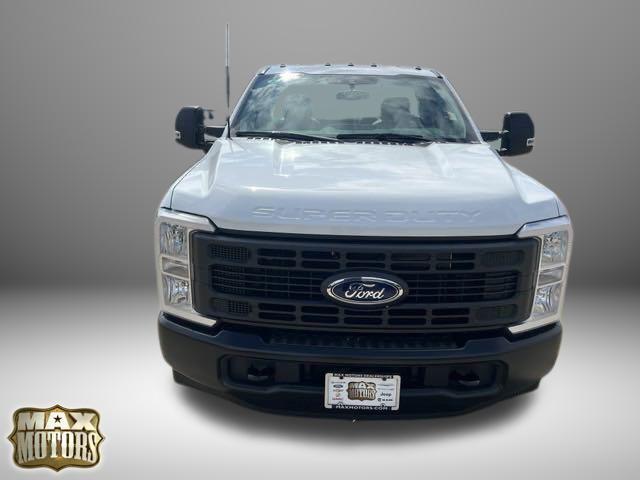 new 2024 Ford F-250 car, priced at $42,009