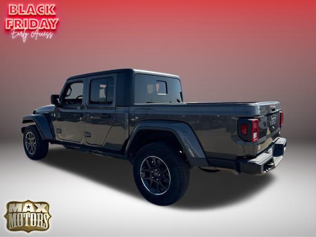 used 2023 Jeep Gladiator car, priced at $35,046