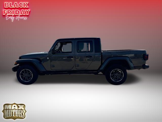 used 2023 Jeep Gladiator car, priced at $35,046