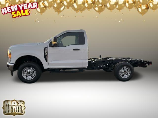 new 2024 Ford F-250 car, priced at $47,947