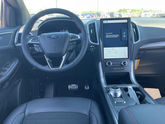 new 2024 Ford Edge car, priced at $37,382