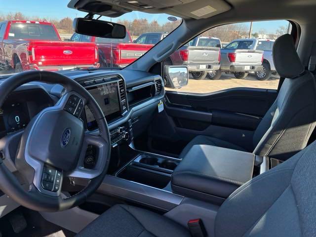 new 2024 Ford F-150 car, priced at $53,552