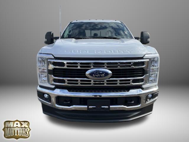 new 2024 Ford F-350 car, priced at $60,555