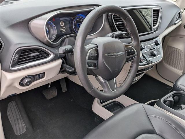 used 2024 Chrysler Pacifica car, priced at $28,995