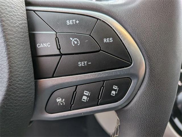 used 2024 Chrysler Pacifica car, priced at $28,995