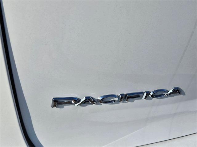 new 2025 Chrysler Pacifica car, priced at $42,691